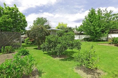 Photo of property in 5 Arataki Road, Havelock North, 4130