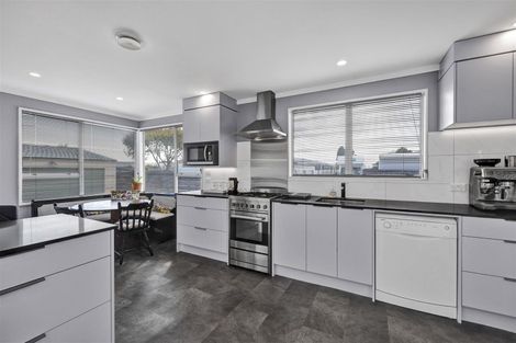 Photo of property in 37a Sunnyvale Street, Bell Block, New Plymouth, 4312
