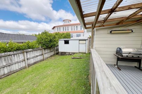 Photo of property in 125 Royal Road, Massey, Auckland, 0614