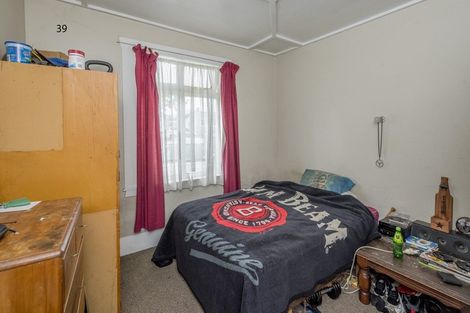 Photo of property in 39 Princes Street, Levin, 5510