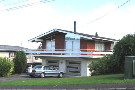 Photo of property in 19 Jaemont Avenue, Te Atatu South, Auckland, 0610