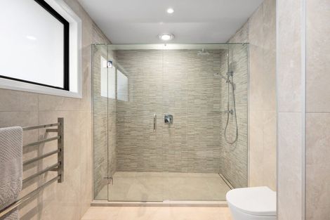 Photo of property in 2/26 Pillans Road, Otumoetai, Tauranga, 3110