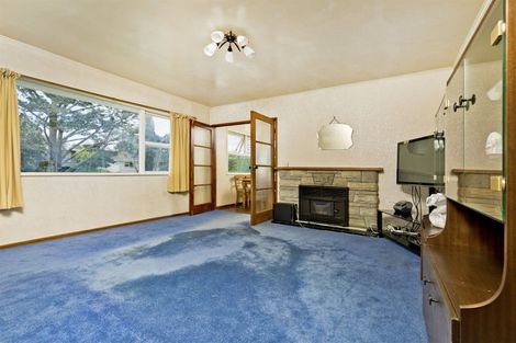 Photo of property in 84 Glendene Avenue, Glendene, Auckland, 0602