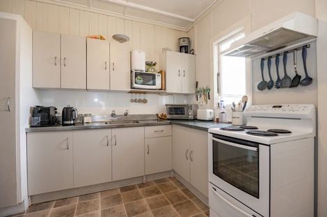 Photo of property in 407 Princes Street, Parkvale, Hastings, 4122