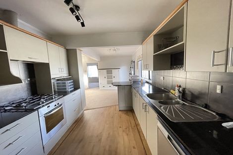 Photo of property in 9 Sirius Place, Botany Downs, Auckland, 2010