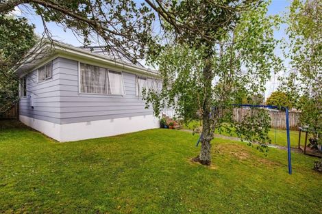 Photo of property in 6 Cherry Tree Place, Massey, Auckland, 0614