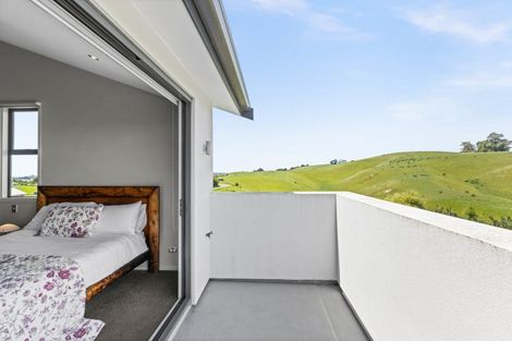 Photo of property in 115 Silverton Road, Poraiti, Napier, 4182
