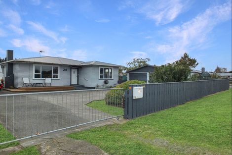 Photo of property in 28 Ladys Mile, Foxton, 4814