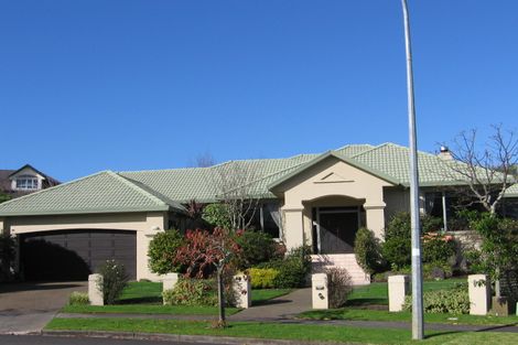 Photo of property in 5 Delray Place, Shamrock Park, Auckland, 2016