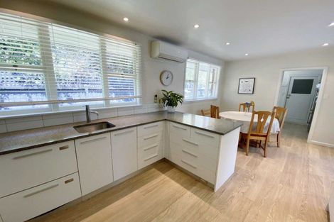 Photo of property in 17 Landsdowne Terrace, Cashmere, Christchurch, 8022