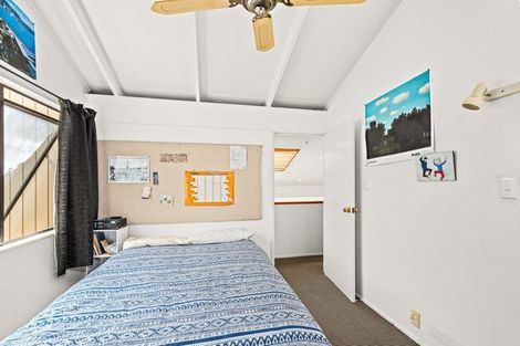 Photo of property in 2/24 Wisteria Way, Mairangi Bay, Auckland, 0630