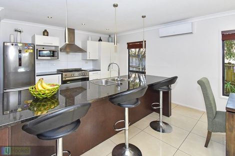 Photo of property in 318 Hill Road, The Gardens, Auckland, 2105