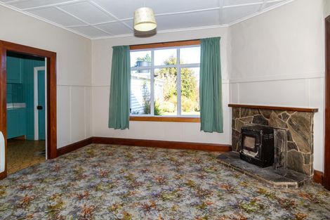 Photo of property in 61 Mckenzie Street, Geraldine, 7930