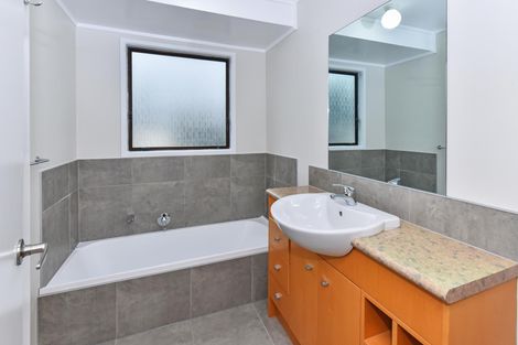 Photo of property in 50 Aarts Avenue, Manurewa, Auckland, 2102