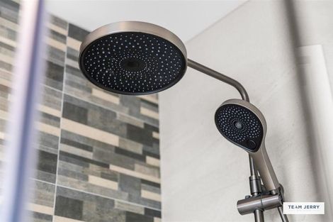 Photo of property in 339b Bucklands Beach Road, Bucklands Beach, Auckland, 2012