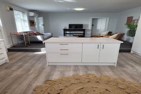 Photo of property in 3 Mcfaddens Road, St Albans, Christchurch, 8052