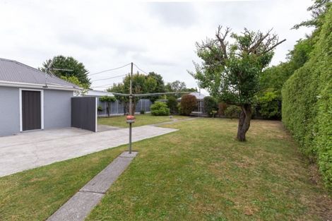 Photo of property in 4 Hillary Crescent, Upper Riccarton, Christchurch, 8041