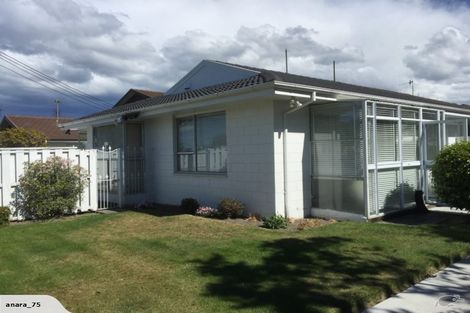 Photo of property in 1/21 Bowen Street, Upper Riccarton, Christchurch, 8041