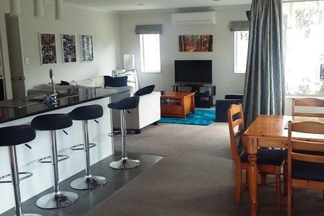 Photo of property in 31 Whitney Place, Rototuna North, Hamilton, 3210