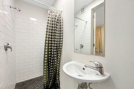 Photo of property in 11/185 Tasman Street, Mount Cook, Wellington, 6021