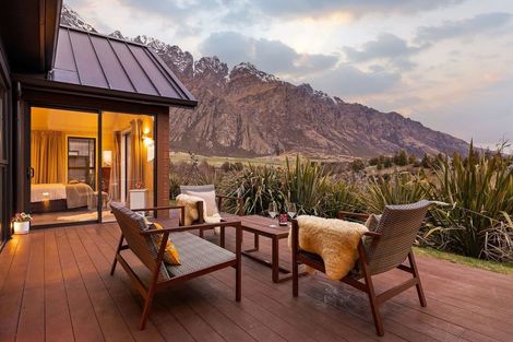 Photo of property in 24 Mckellar Drive, Jacks Point, Queenstown, 9371