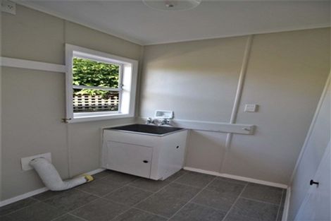 Photo of property in 24 Pulham Crescent, Queenwood, Hamilton, 3210