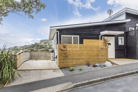 Photo of property in 35 Chartwell Drive, Crofton Downs, Wellington, 6035