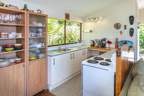 Photo of property in 11 Kowhai Place, Tuateawa, Coromandel, 3583