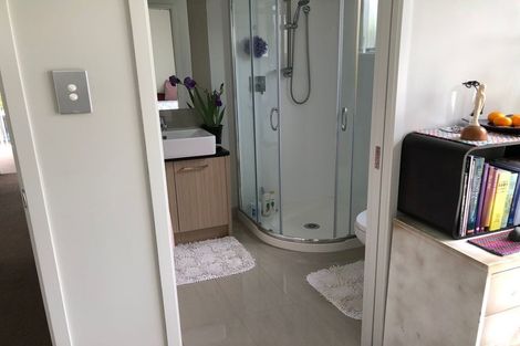 Photo of property in 14 Hirimate Place, Flat Bush, Auckland, 2019