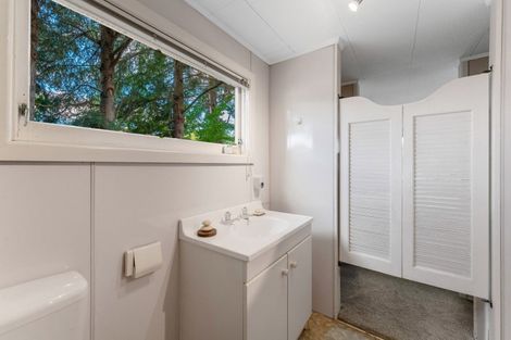 Photo of property in 113 Taupo View Road, Taupo, 3330