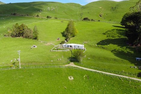 Photo of property in 38 Titoki Road, Waikanae Beach, Waikanae, 5036