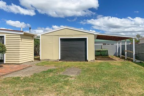 Photo of property in 11 Atkinson Street, Woodville, 4920