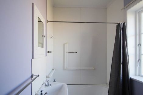 Photo of property in 42 Leith Street, Oamaru North, Oamaru, 9400