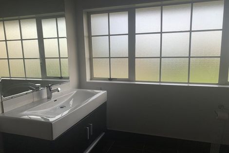 Photo of property in 6 Grace Street North, Sanson, 4817