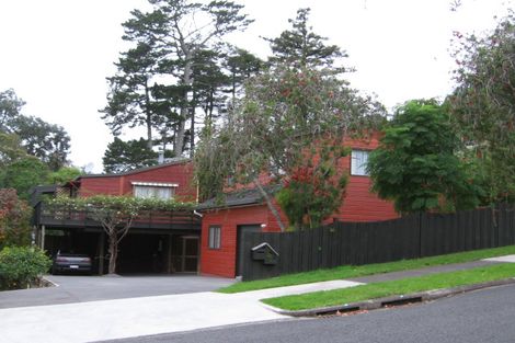 Photo of property in 21 Lastel Place, Shelly Park, Auckland, 2014