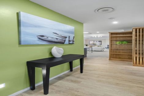 Photo of property in 4 Levinge Lane, Hillmorton, Christchurch, 8024