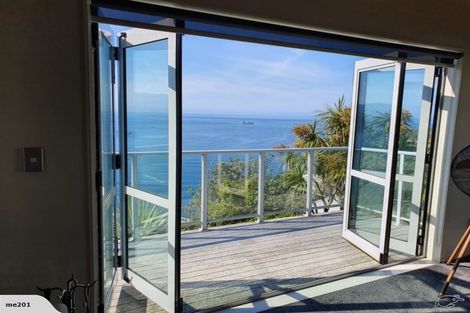 Photo of property in 24 Signallers Grove, Strathmore Park, Wellington, 6022