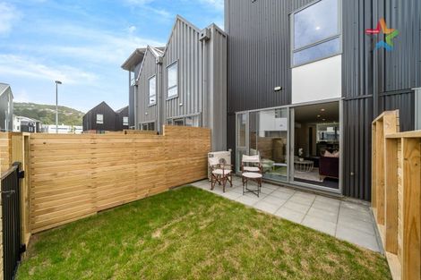 Photo of property in 38 John Street, Stokes Valley, Lower Hutt, 5019
