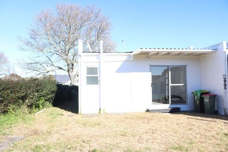 Photo of property in 9 Gibbs Road, Manurewa, Auckland, 2102