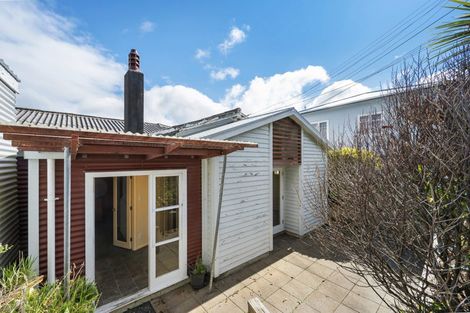 Photo of property in 37 Ironside Road, Johnsonville, Wellington, 6037