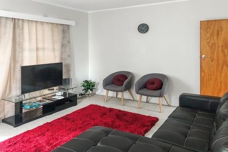 Photo of property in 3/133 Shakespeare Road, Milford, Auckland, 0620