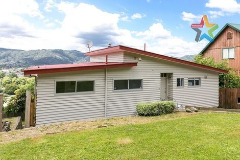 Photo of property in 7b Gurney Road, Kelson, Lower Hutt, 5010