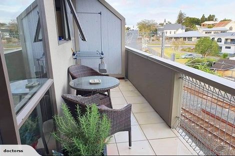 Photo of property in 4b/21 Saint Jude Street, Avondale, Auckland, 1026