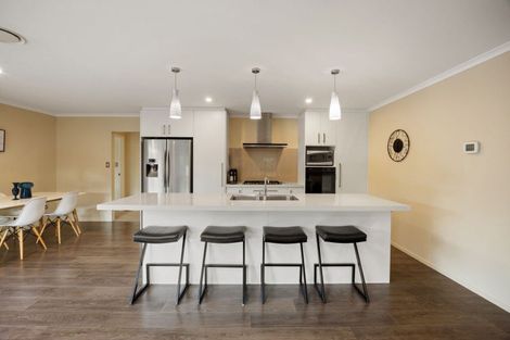 Photo of property in 37 Te Huia Drive, Flagstaff, Hamilton, 3210