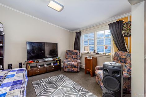Photo of property in 22 Memorial Avenue, Parkside, Timaru, 7910