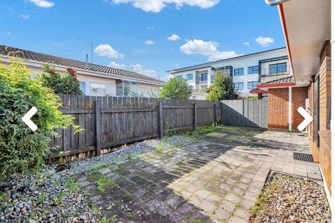 Photo of property in 2/6 Menary Street, Papakura, 2110
