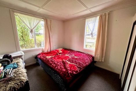 Photo of property in 44 Lowestoft Street, Balclutha, 9230