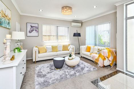 Photo of property in 11 Rohi Place, Flat Bush, Auckland, 2019