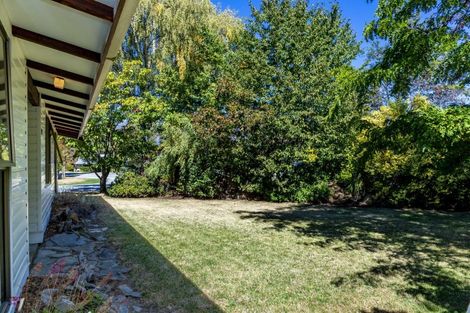 Photo of property in 37 Adamson Drive, Arrowtown, 9302