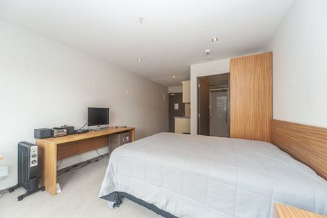 Photo of property in Dual Apartments, 108/142 Vivian Street, Te Aro, Wellington, 6011